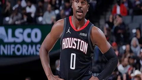 骑士击败马刺，阿伦砍下29分16板，卡斯尔贡献双20，米切尔获25分