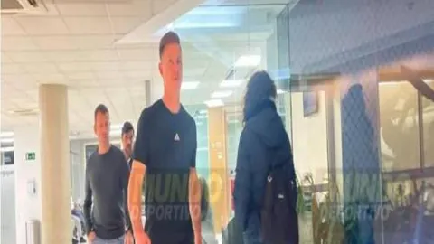 B席30岁里程碑：葡萄牙百战百胜，攻入13球献28助，助2025欧国联夺冠